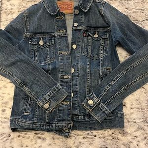 Levi’s Denim Jacket SMALL